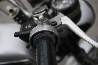 摩托车中轴套拆装视频